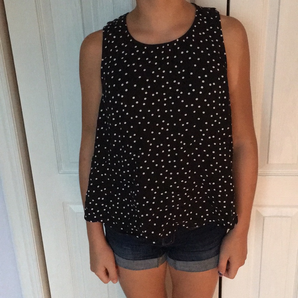 FOREVER 21 black and white polka dot top